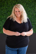 Load image into Gallery viewer, Sierra Pocket Tops - Black