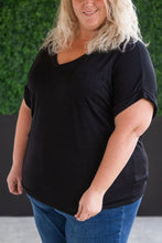 Load image into Gallery viewer, Sierra Pocket Tops - Black