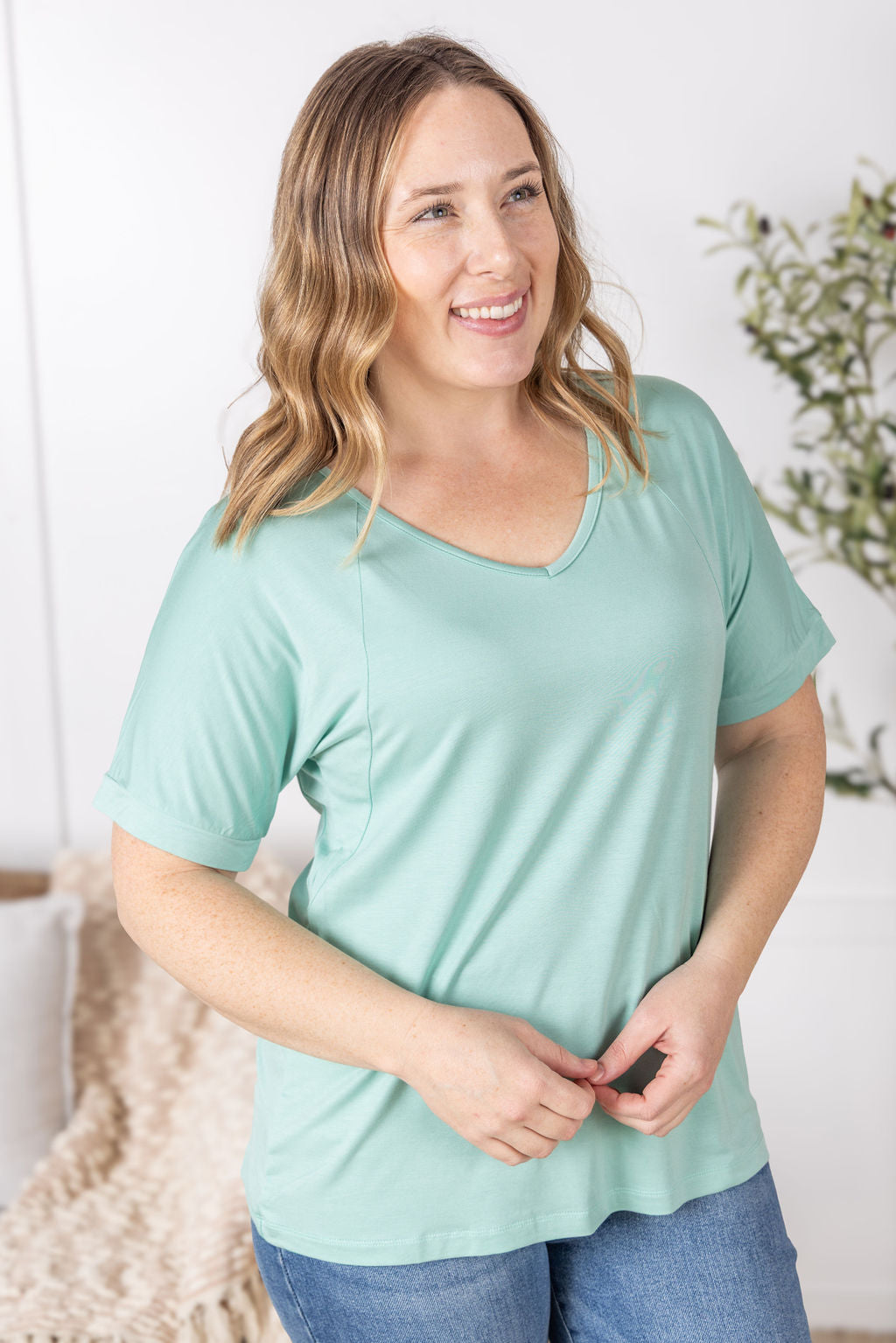 Bamboo V Neck Tee - Mint