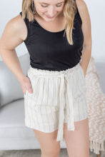 Load image into Gallery viewer, Libby Linen Shorts - Cream