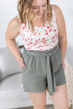 Load image into Gallery viewer, Libby Linen Shorts - Olive