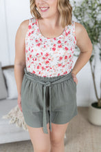 Load image into Gallery viewer, Libby Linen Shorts - Olive