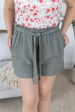 Load image into Gallery viewer, Libby Linen Shorts - Olive