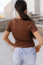 Load image into Gallery viewer, Ribbed Lulu Tee - Coffee