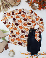 Load image into Gallery viewer, Blair Long Sleeve Top - Autumn Gourds