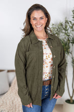 Load image into Gallery viewer, Lightweight Corduroy Button Down - Olive