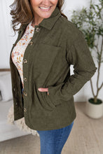 Load image into Gallery viewer, Lightweight Corduroy Button Down - Olive