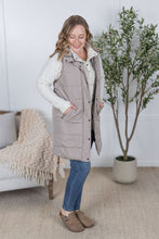 Load image into Gallery viewer, Harlow Long Vest - Latte