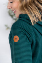 Load image into Gallery viewer, Tatum Textured Pullover Hoodie - Hunter Green