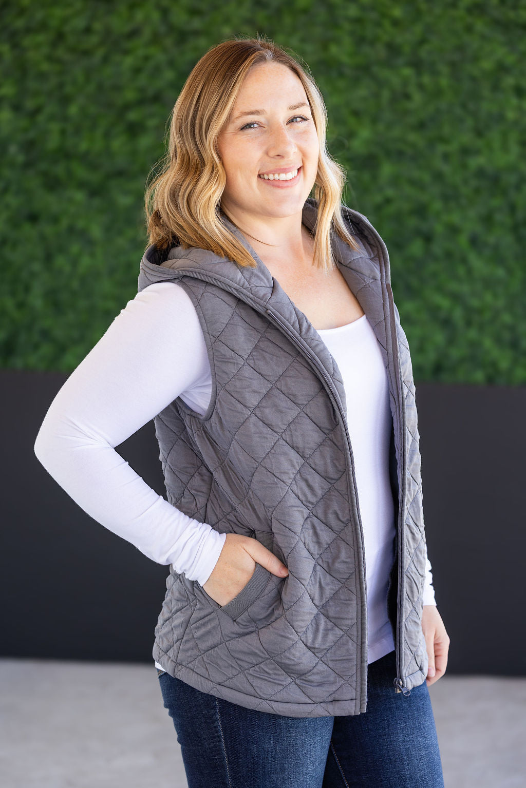 Heather Hooded Vest - Grey