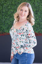 Load image into Gallery viewer, Alyssa Long Sleeve Top - Winter Berry