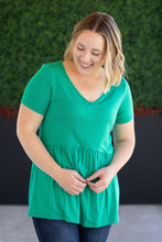 Load image into Gallery viewer, Sarah Ruffle Short Sleeve - Green