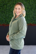 Load image into Gallery viewer, Jesse Vintage Wash Snap Pullover - Olive