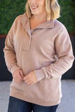 Load image into Gallery viewer, Jesse Vintage Wash Snap Pullover - Tan