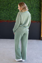 Load image into Gallery viewer, Jesse Vintage Wash Snap Pullover - Olive