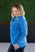 Load image into Gallery viewer, Jesse Vintage Wash Snap Pullover - Winter Blue