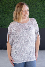 Load image into Gallery viewer, Darcy Dolman - Vintage Grey Floral