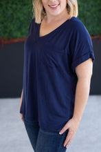 Load image into Gallery viewer, Sierra Pocket Top - Navy