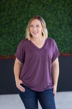 Load image into Gallery viewer, Sierra Pocket Top - Plum