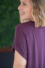 Load image into Gallery viewer, Sierra Pocket Top - Plum