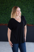 Load image into Gallery viewer, Sierra Pocket Top - Black