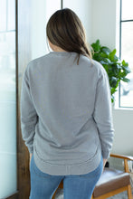Load image into Gallery viewer, Vintage Wash Pullover - Light Grey