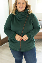 Load image into Gallery viewer, Quinn ZipUp Cowl - Evergreen