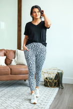Load image into Gallery viewer, Athleisure Leggings - Snow Leopard