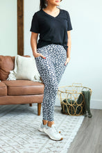 Load image into Gallery viewer, Athleisure Leggings - Snow Leopard