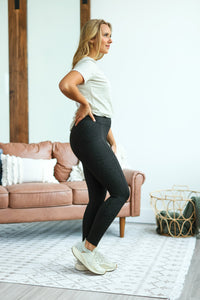 Athleisure Leggings - Black Leopard