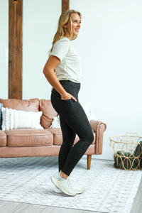 Athleisure Leggings - Black Leopard