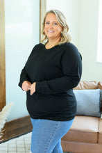 Load image into Gallery viewer, Kayla Lightweight Pullover - Black