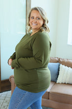 Load image into Gallery viewer, Kayla Lightweight Pullover - Olive