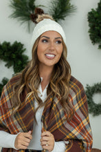 Load image into Gallery viewer, Carly Cable Knit Beanie - Ivory