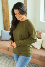 Load image into Gallery viewer, Kayla Lightweight Pullover - Olive