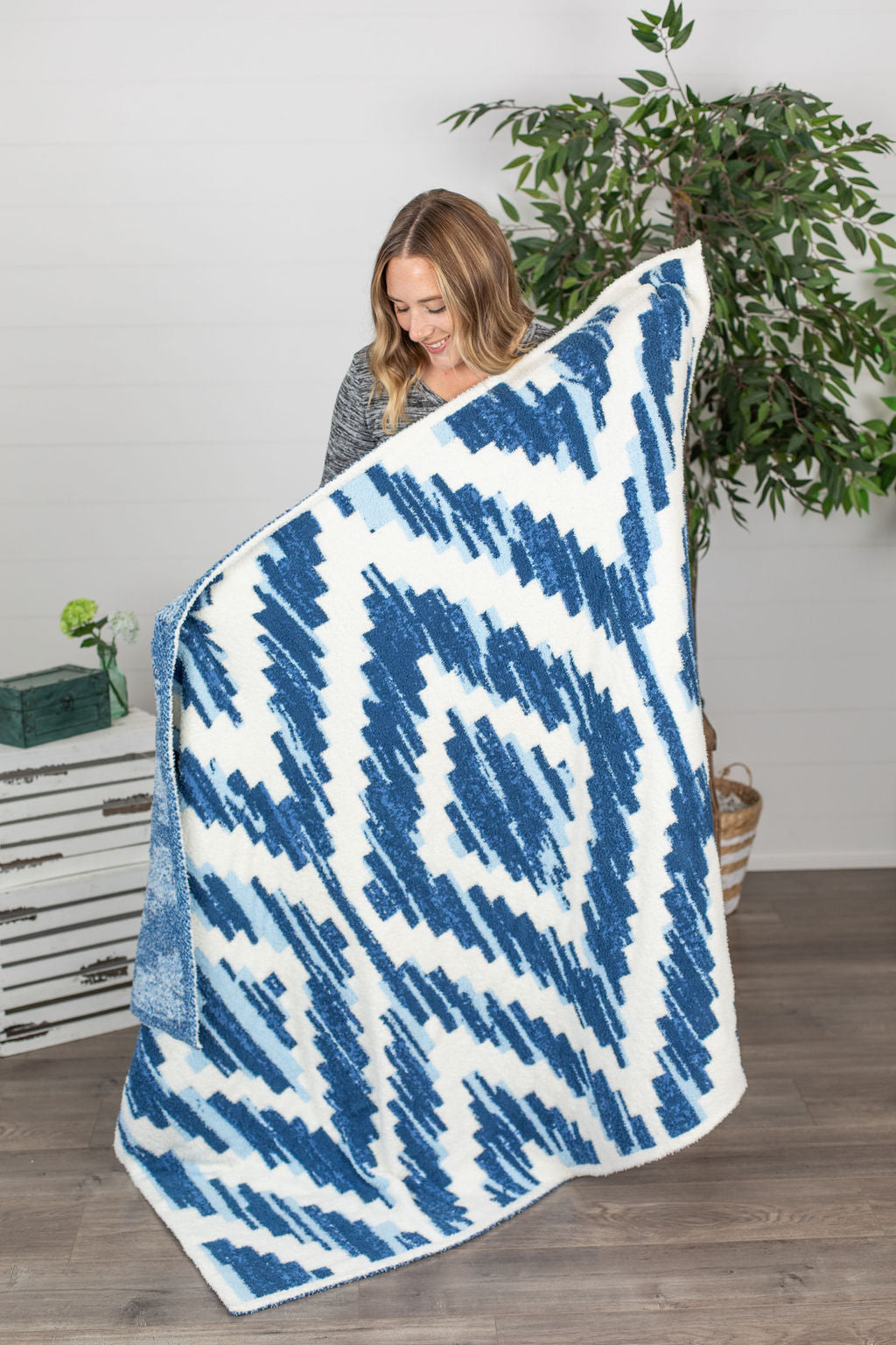 Plush and Fuzzy Blanket - Blue Aztec