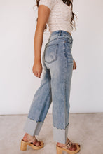 Load image into Gallery viewer, Ampersand 606 Denim