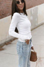 Load image into Gallery viewer, Lovely Lace Long Sleeve - Mist