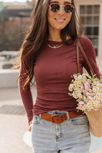 Load image into Gallery viewer, Lovely Lace Long Sleeve - Petal