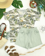 Load image into Gallery viewer, Chloe Cozy Top - Pineapple Leaf