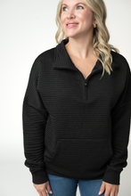 Load image into Gallery viewer, Tatum Quarter Zip - Black