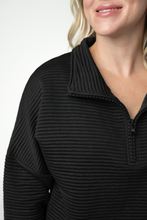 Load image into Gallery viewer, Tatum Quarter Zip - Black
