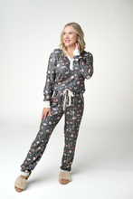 Load image into Gallery viewer, Cozy Pajama Set - Wildflower Meadow