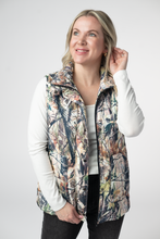 Load image into Gallery viewer, Remy Zip Up Vest - Dark Camo
