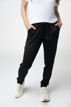 Load image into Gallery viewer, Cloud Joggers - Black