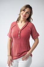 Load image into Gallery viewer, Juliette Button Top - Red
