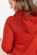 Load image into Gallery viewer, Tatum Textured Pullover Hoodie - Rust
