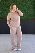 Load image into Gallery viewer, Jesse Vintage Wash Snap Pullover - Tan