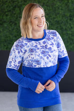 Load image into Gallery viewer, Natalie Pullover - Sapphire Floral and Blue