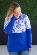 Load image into Gallery viewer, Natalie Pullover - Sapphire Floral and Blue